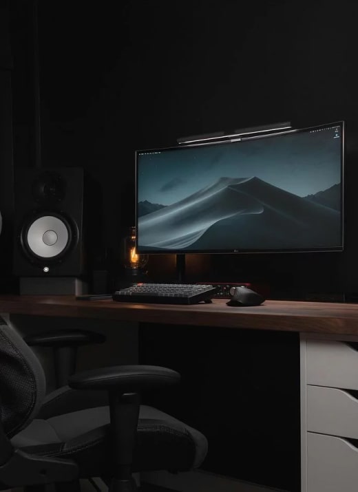 3 Minimalist Desk Setups | dark desk setup img opt